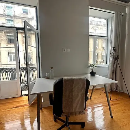 Com Banheiro Privativo No Centro De Lisbona