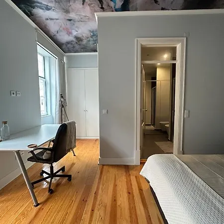 Com Banheiro Privativo No Centro De Habitación en casa particular Lisboa